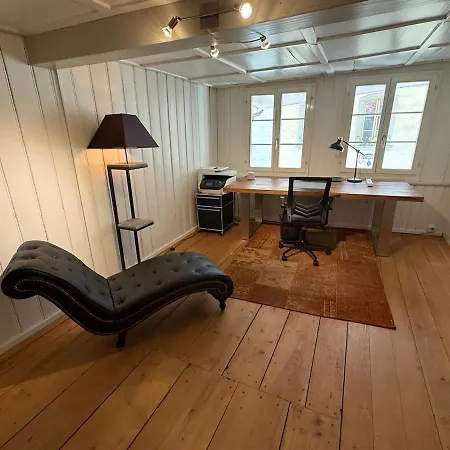 Old Town Oasis With 4 Beds, Balcony & Office Thun